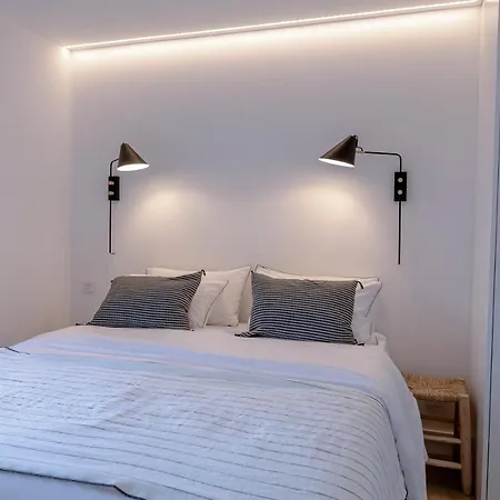 Les De Apartment